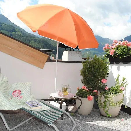 Pensjonat Gaestehaus Rieser Mayrhofen