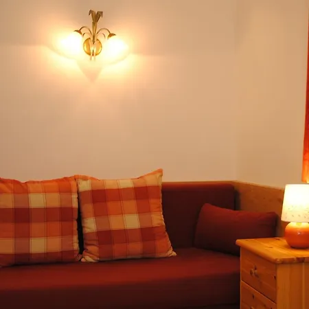 Πανσιόν Gaestehaus Rieser 3*