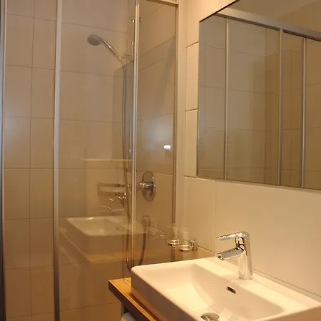 Πανσιόν Gaestehaus Rieser Mayrhofen