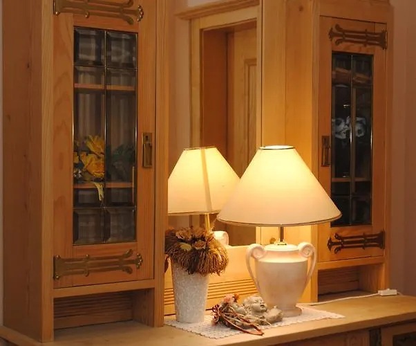 Gaestehaus Rieser 3* 메이른호픈