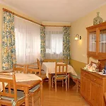 Gaestehaus Rieser Mayrhofen