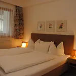 Penzion Gaestehaus Rieser