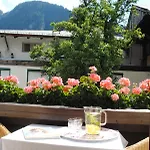 Gaestehaus Rieser Penzion Mayrhofen