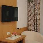 Penzion Gaestehaus Rieser Mayrhofen