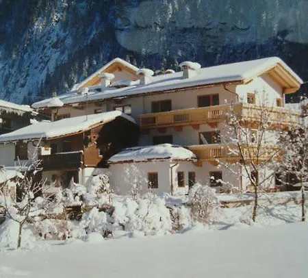 Gasthuis Gaestehaus Rieser