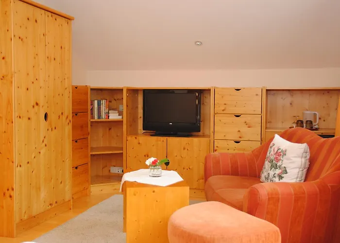 Gaestehaus Rieser بيت ضيافة 3*