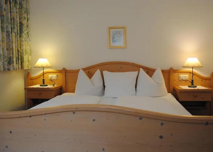 بيت ضيافة Gaestehaus Rieser 3*