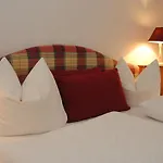 Gaestehaus Rieser 게스트하우스