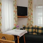 Gaestehaus Rieser 3*